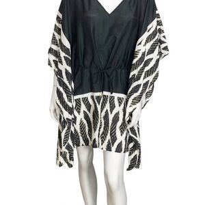 Black and White Feather Print Kimono/Cover-Up